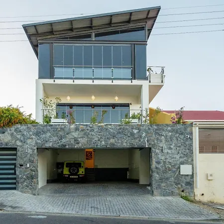 The Lookout - Panoramic 4 Bedroom House With Free Wifi And Pool-3